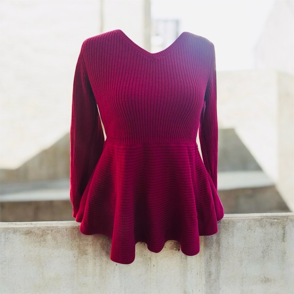 Girls With Curves Medium, Pink (Fuscia) knitted sweater